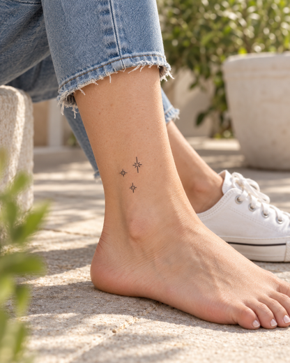 Sparkles tijdelijke tattoo van INKC op de huid